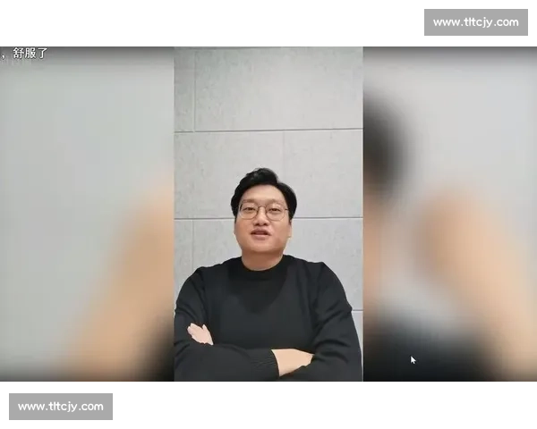 滕帅夏窗出鞘!药厂一周豪掷 8000 万锁双雄,1.89 亿卖人 + 重建基金剑指欧冠 滕帅夏窗出鞘!药厂一周豪掷 8000 万锁双雄,1.89 亿卖人 + 重建基金剑指欧冠